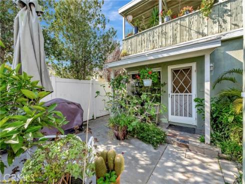 125  5th   Street, Seal Beach, CA