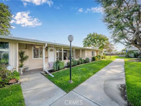 1491 Golden Rain 91B RoadM5, Seal Beach, CA