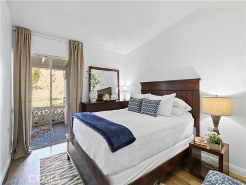 13660  Annandale Drive  22K M1 , Seal Beach, CA