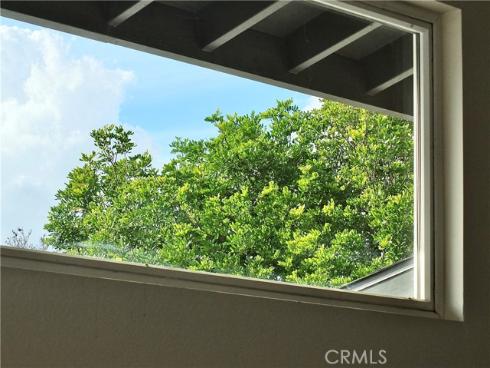 1891 Mckinney 26B Way, Seal Beach, CA