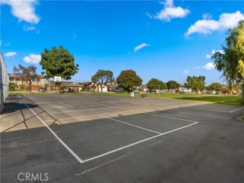 4589  Almond   Avenue, Seal Beach, CA