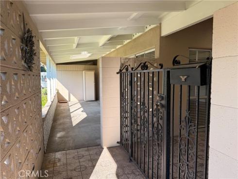 1321  Prestwick  147K  Road, Seal Beach, CA