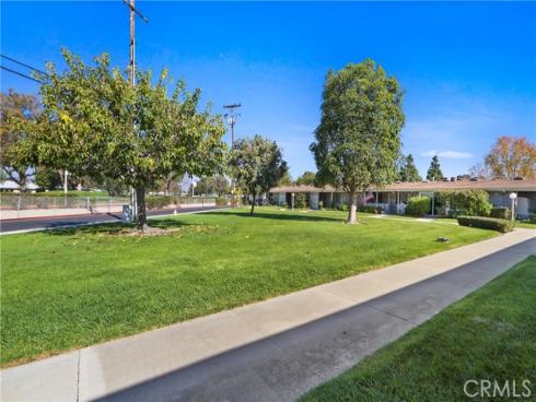 13660  Annandale  22I M1  Drive, Seal Beach, CA