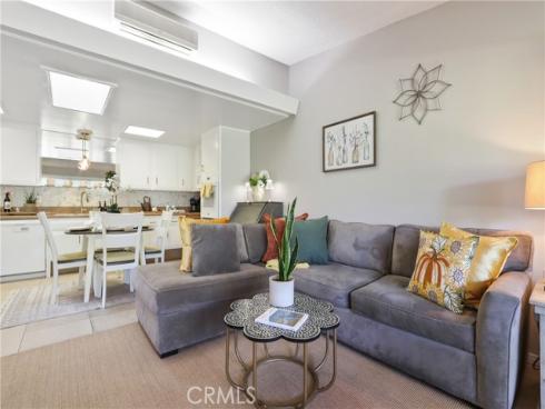 13660 Annandale 22i M1 Drive, Seal Beach, CA