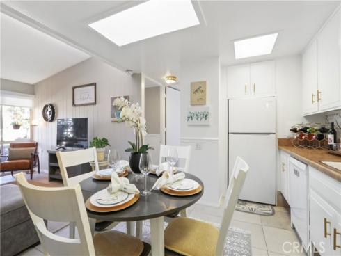 13660 Annandale 22i M1 Drive, Seal Beach, CA