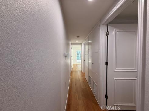 1921  Saint John  35C  Road, Seal Beach, CA