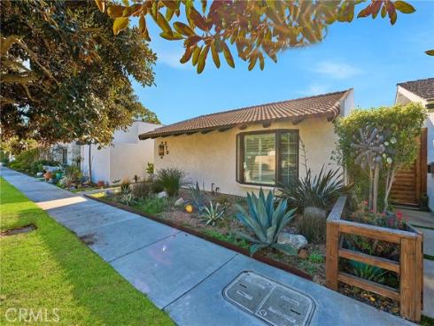 370 Electric , Seal Beach, CA