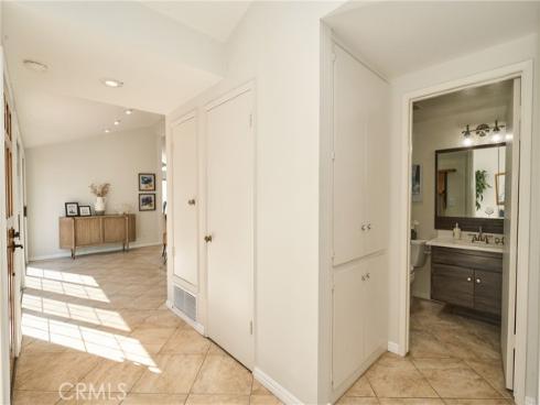 370 Electric , Seal Beach, CA