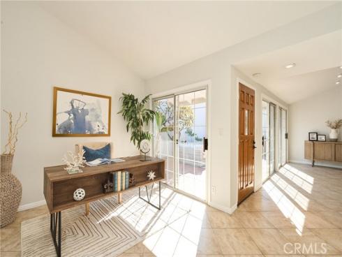 370 Electric , Seal Beach, CA