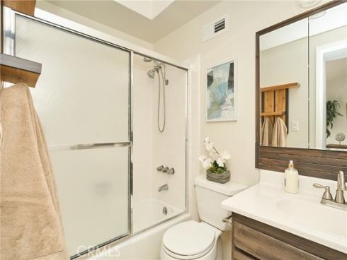 370 Electric , Seal Beach, CA