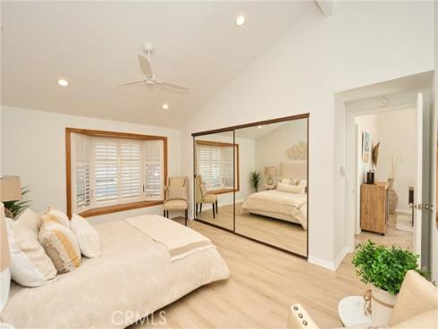 370 Electric , Seal Beach, CA