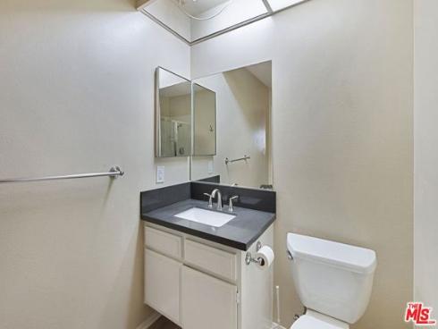 12400 Montecito 403 Road, Seal Beach, CA