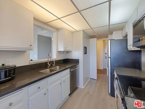 12400 Montecito 403 Road, Seal Beach, CA