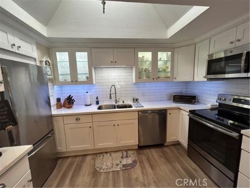 13860  Saint Andrews Drive  61G , Seal Beach, CA