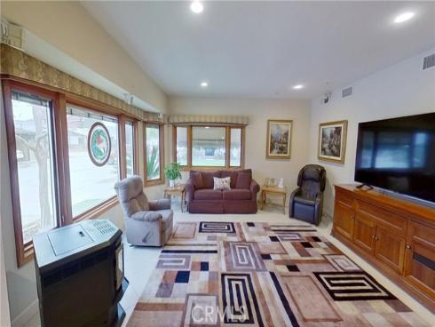 1921  St John Rd 35 A.  , Seal Beach, CA