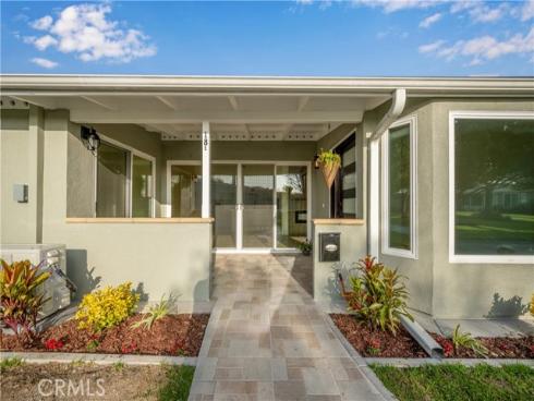 1641  Monterey  18E  RoadM-2, Seal Beach, CA