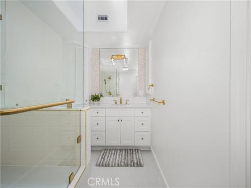 1641  Monterey  18E  RoadM-2, Seal Beach, CA