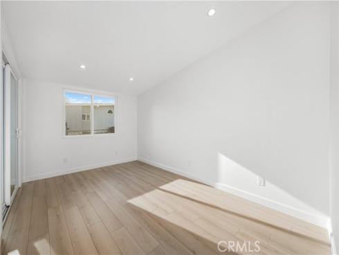 1641  Monterey  18E  RoadM-2, Seal Beach, CA
