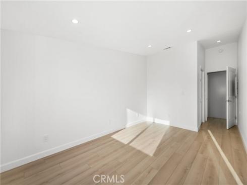 1641  Monterey  18E  RoadM-2, Seal Beach, CA