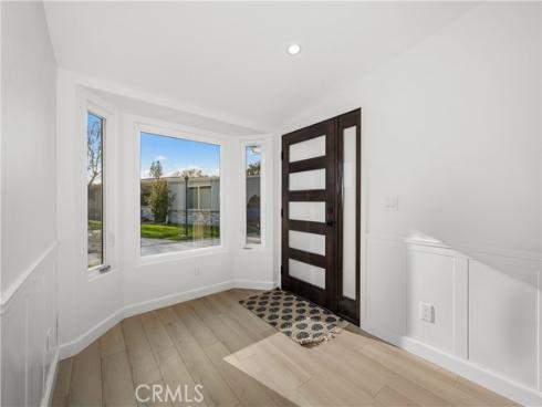 1641  Monterey  18E  RoadM-2, Seal Beach, CA