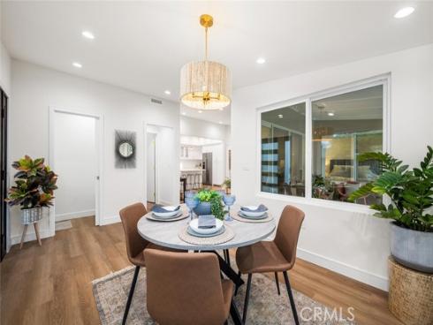 1271  Kenwood  163L  RoadM-7, Seal Beach, CA