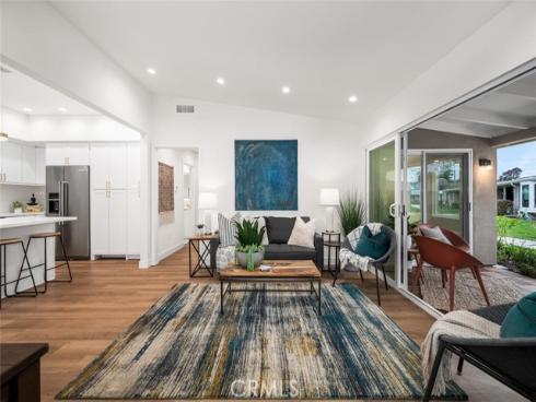 1271  Kenwood  163L  RoadM-7, Seal Beach, CA