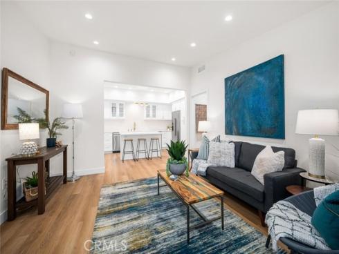 1271  Kenwood  163L  RoadM-7, Seal Beach, CA