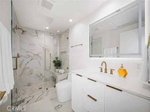 1271  Kenwood  163L  RoadM-7, Seal Beach, CA