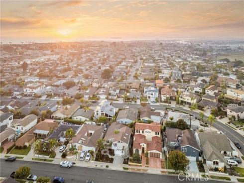 701  Taper   Drive, Seal Beach, CA
