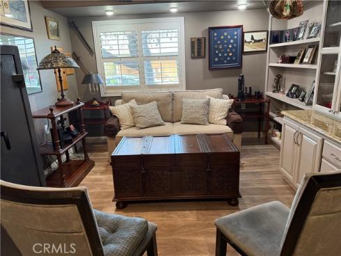 1860  Mckinney Wy M15-21a  , Seal Beach, CA