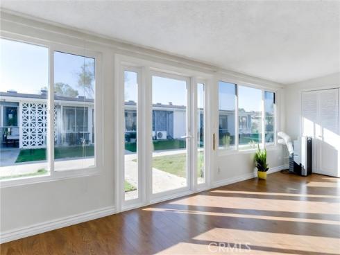 13860  St. Andrews  62i , Seal Beach, CA