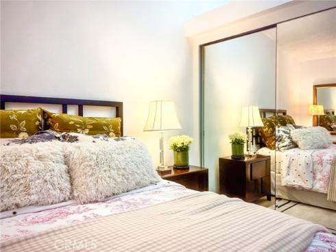 13240  St. Andrews  254E  DriveM10, Seal Beach, CA