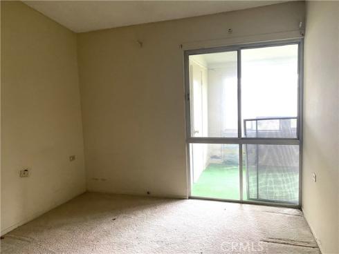 1621  Monterey Rd., M2-19h  , Seal Beach, CA