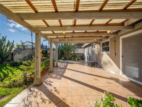 930  Coastline  , Seal Beach, CA