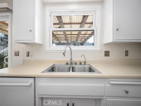 930  Coastline  , Seal Beach, CA