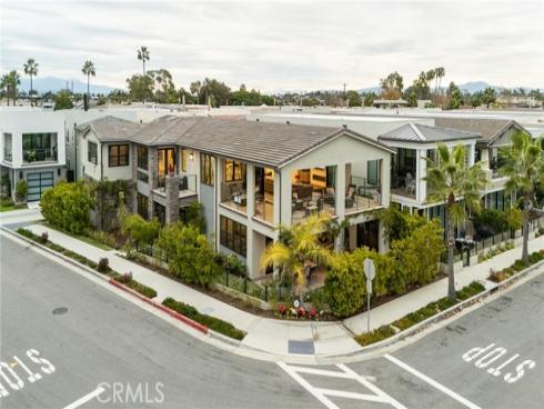 10  Ocean Place  , Seal Beach, CA