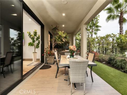 10  Ocean Place  , Seal Beach, CA