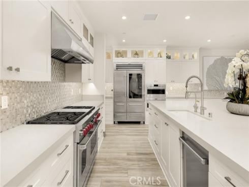 10  Ocean Place  , Seal Beach, CA