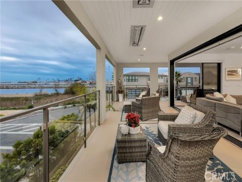 10  Ocean Place  , Seal Beach, CA