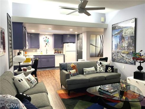 1400  Weeburn Rd. M4-82h  , Seal Beach, CA