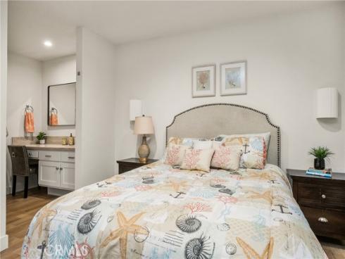 12400  Montecito  219 , Seal Beach, CA