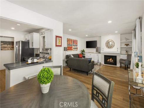 12400  Montecito  219 , Seal Beach, CA