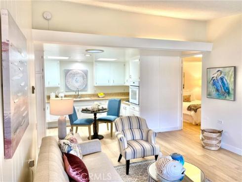 13581  Medinac Ln M5-71e  , Seal Beach, CA