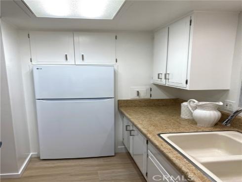 13581  Medinac Ln M5-71e  , Seal Beach, CA