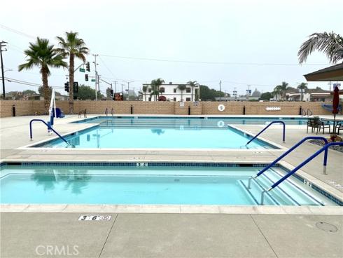 13581  Medinac Ln M5-71e  , Seal Beach, CA