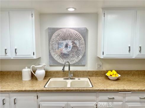 13581  Medinac Ln M5-71e  , Seal Beach, CA