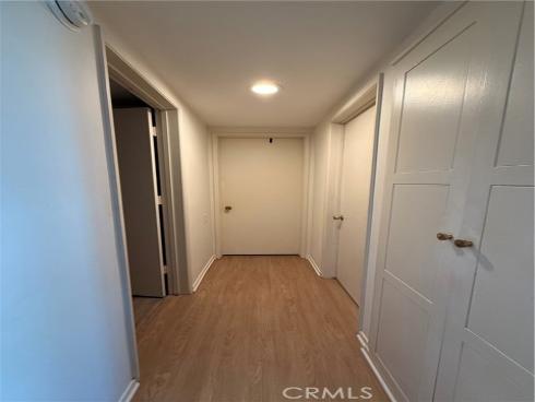 1811  Saint John  41E  Road, Seal Beach, CA