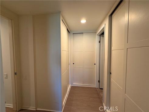 1811  Saint John  41E  Road, Seal Beach, CA