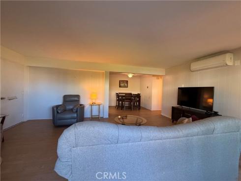 1811  Saint John  41E  Road, Seal Beach, CA