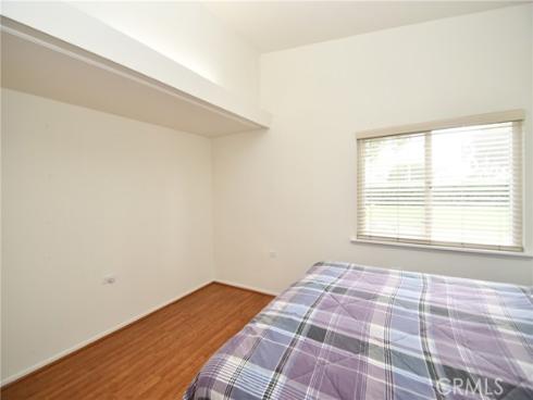 1842  Thunderbird  1A  Drive, Seal Beach, CA